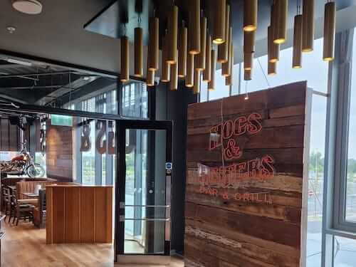bar interior builders